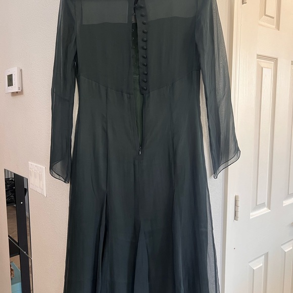 Adrienne Vittadini Dresses & Skirts - Adrienne Vittadini Black Sheer Long-Sleeve Midi Dress